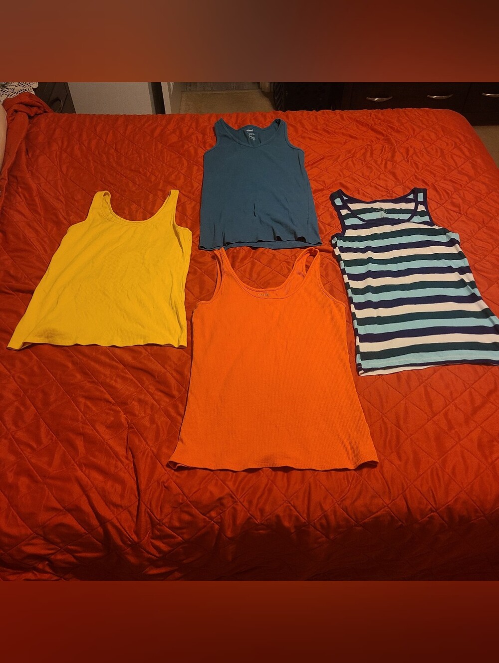 Tank Top Bundle (4pc)